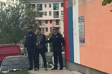Sarajlija koji je osumnjičen za pisanje natpisa "genocidaši" u I. Sarajevu pušten na slobodu