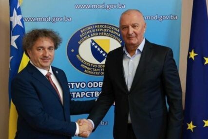 Sporazum Ministarstva odbrane i KCUS-a - transport helikopterom za životno ugrožene pacijente iz USK
