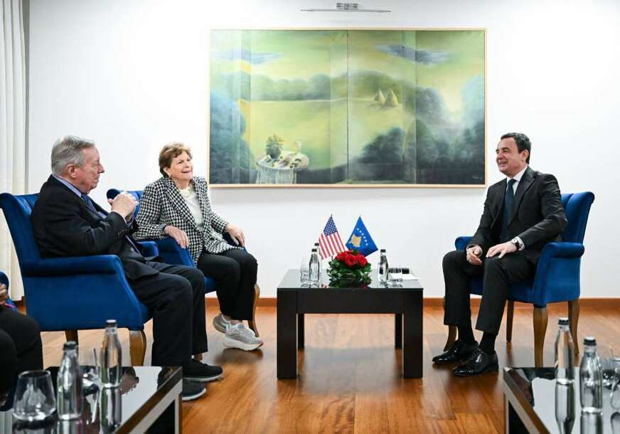 FOTO: PREMIJER KOSOVA
