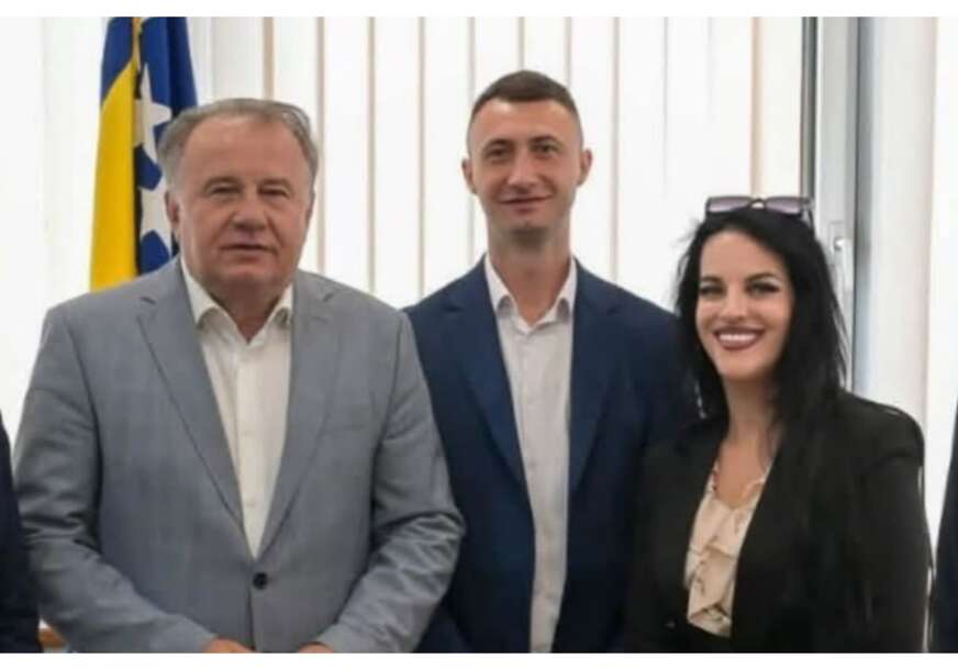 FOTO: USTUPLJENA FOTOGRAFIJA