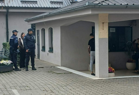 Nakon prijava o upadima maskiranih muškaraca na birališta u Srbiji oglasili se iz tužilaštva