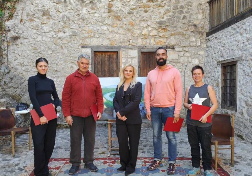 FOTO: ULUBIH