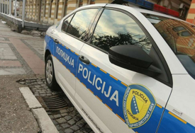 Policija Brčko distrikta na osiguranju izbornoga materijala