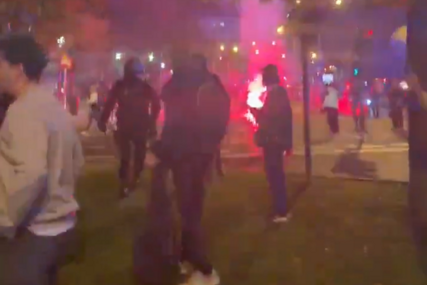 Nakon sudara vozova u Španiji izbili ogromni protesti, traže se ostavke, na ulicama ponovo nasilje i neredi! (VIDEO)