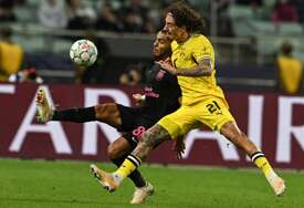 Liga prvaka: Dortmund bolji od Sabaha, Fener kiksao u Istanbulu protiv Slavije