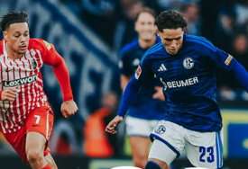 Schalke poražen uprkos igraču više, Freiburg senzacionalno preuzeo vrh Bundeslige