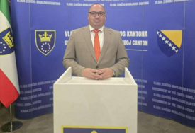 Osigurano 303.200 KM za nabavku udžbenika i školskog pribora za 1.152 djece
