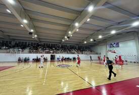 Sloboda Energoinvest slavila u kantonalnom derbiju u Živinicama