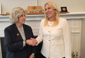 Trumpova "ledena kraljica" suočena sa otkazom nakon afere sa lobiranjem za RS