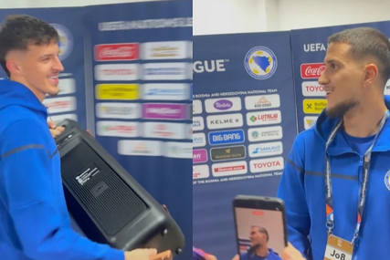 Muharemović prekinuo Smajlovića pjesmom Prijovićke, ovaj poručio: "Može li sljedeći put..."
