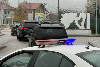 Ministar odbrane Italije stigao u Tuzlu, dočekali ga Helez i Knežević