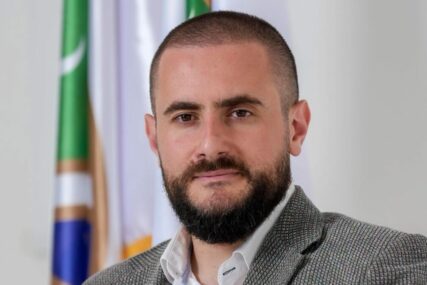 Zukorlić uputio čestitke Bećiroviću i SDA stranci na ostvarenim rezultatima u BiH
