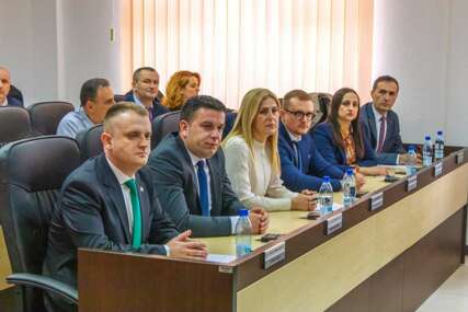 SDA i NES-PDA vodeće u USK, osam političkih subjekata prelazi izborni prag