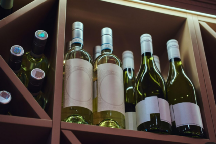 Lopovi ukrali 30.000 flaša vina vrijednih 5 miliona eura