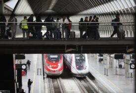 Užas u Španiji: U sudaru dva brza voza poginulo najmanje 10 osoba